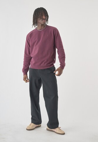 Cleptomanicx Sweatshirt 'Ligull' in Red