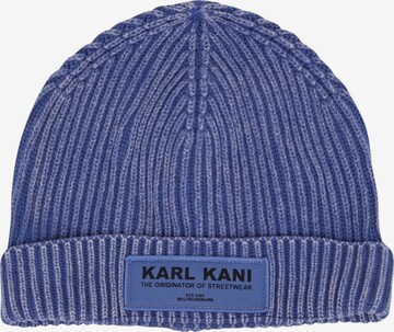 Karl Kani Beanie in Blue: front