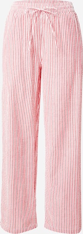 Pantalon 'PCSally' PIECES en rouge : devant