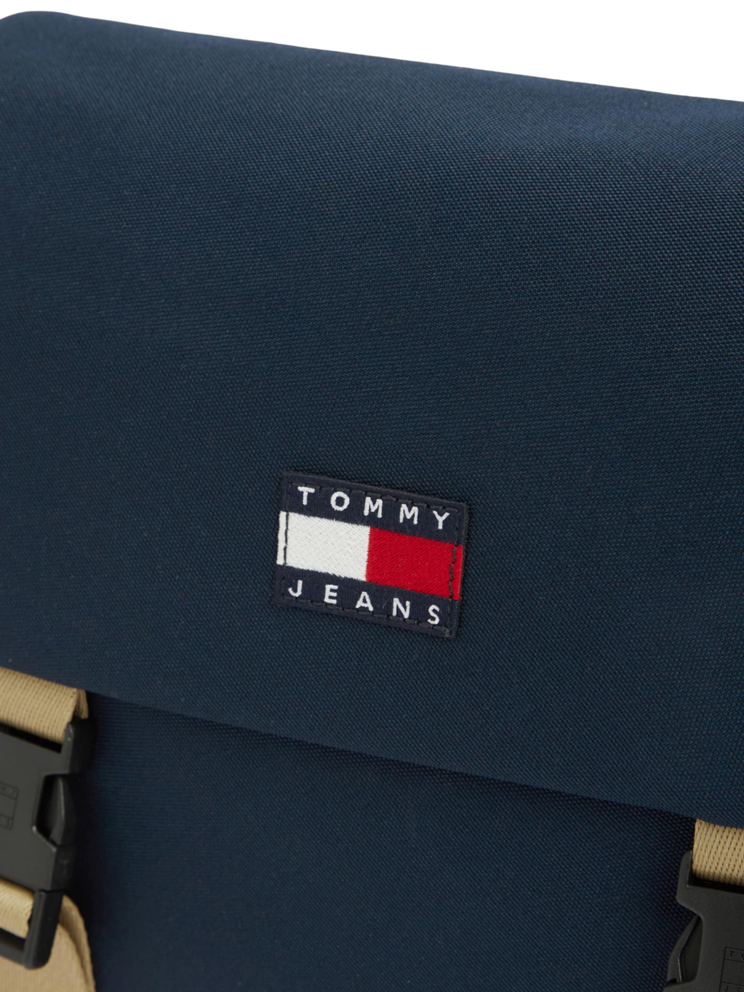 Tommy Jeans Messenger – modrá