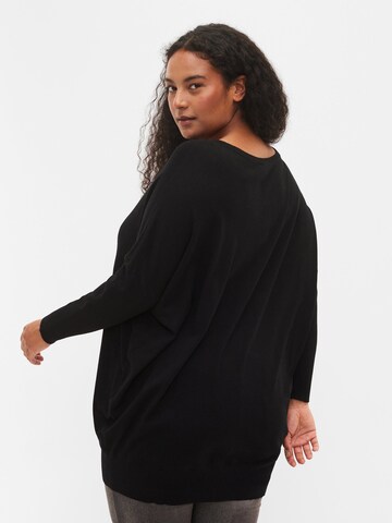 Pull-over 'CARRIE' Zizzi en noir