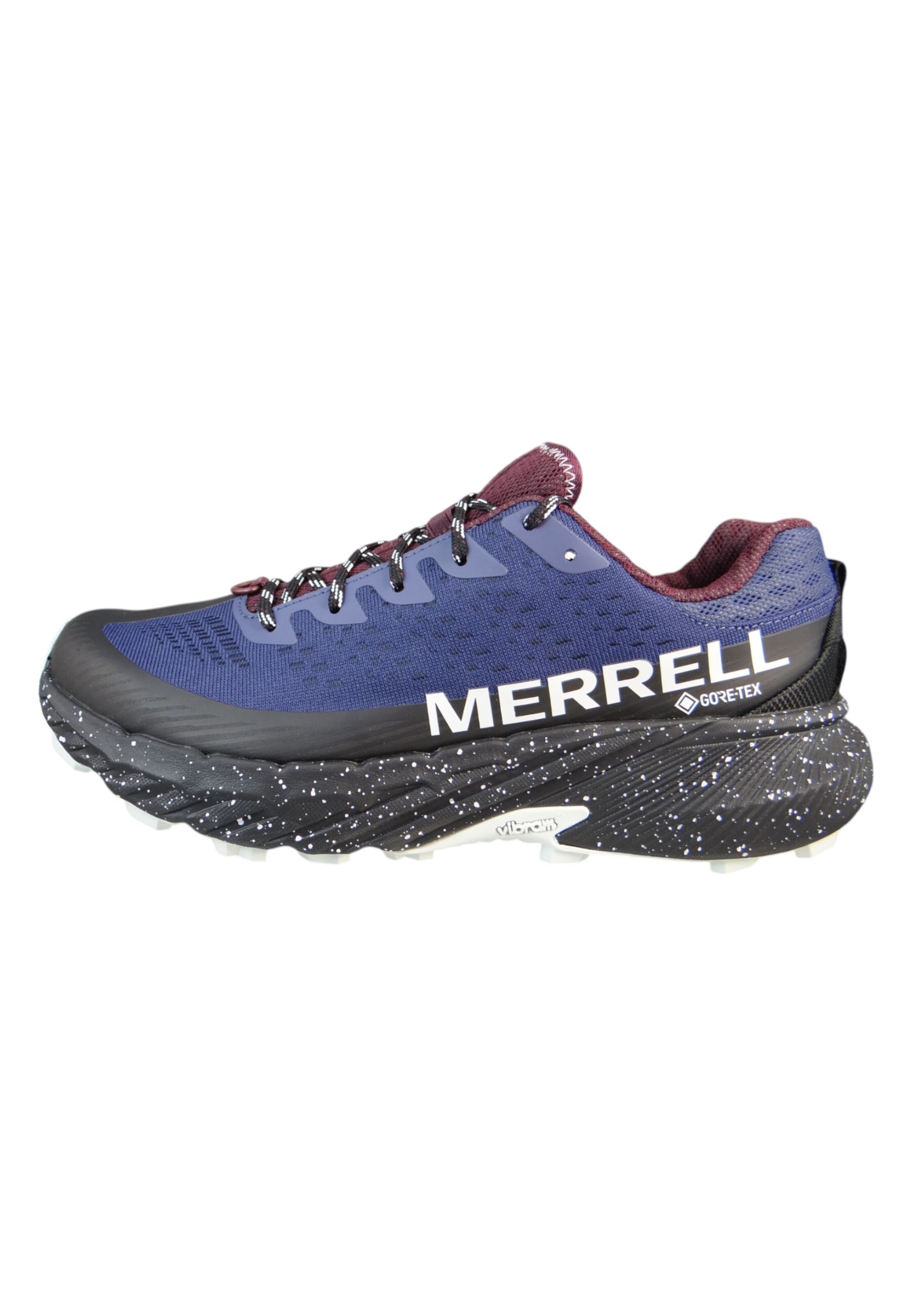 Chaussure basse 'Agility Peak 5' MERRELL en noir : devant