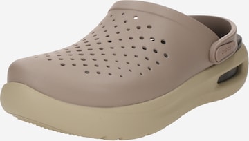 Crocs Сабо 'InMotion' в Коричневый: спереди