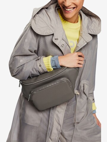ESPRIT Fanny Pack in Grey: front