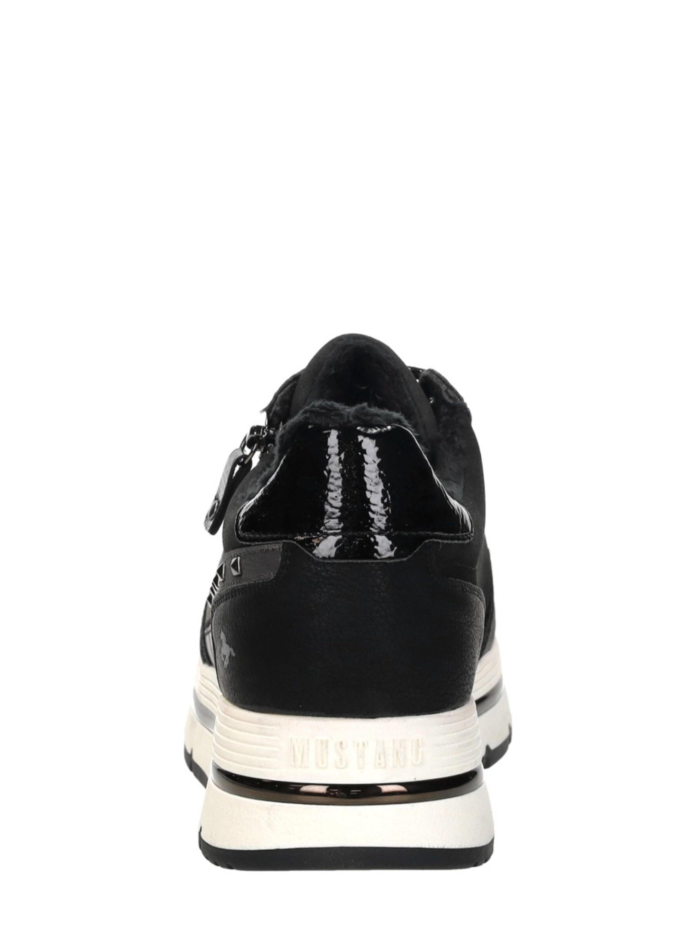 Baskets basses 'Sneakers Laag' MUSTANG en noir