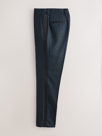 Coupe slim Pantalon à plis Next en bleu