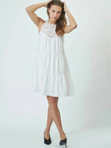 Robe ' Hera' co'couture en blanc