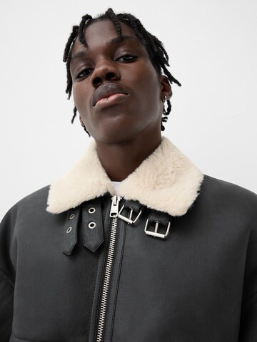 Giacca di mezza stagione di Bershka in nero
