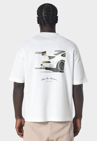 Pas De Monaco Shirt in White: back