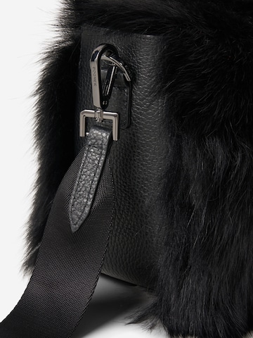 BOGNER Umhängetasche 'Choulex Snow Bar' in Schwarz