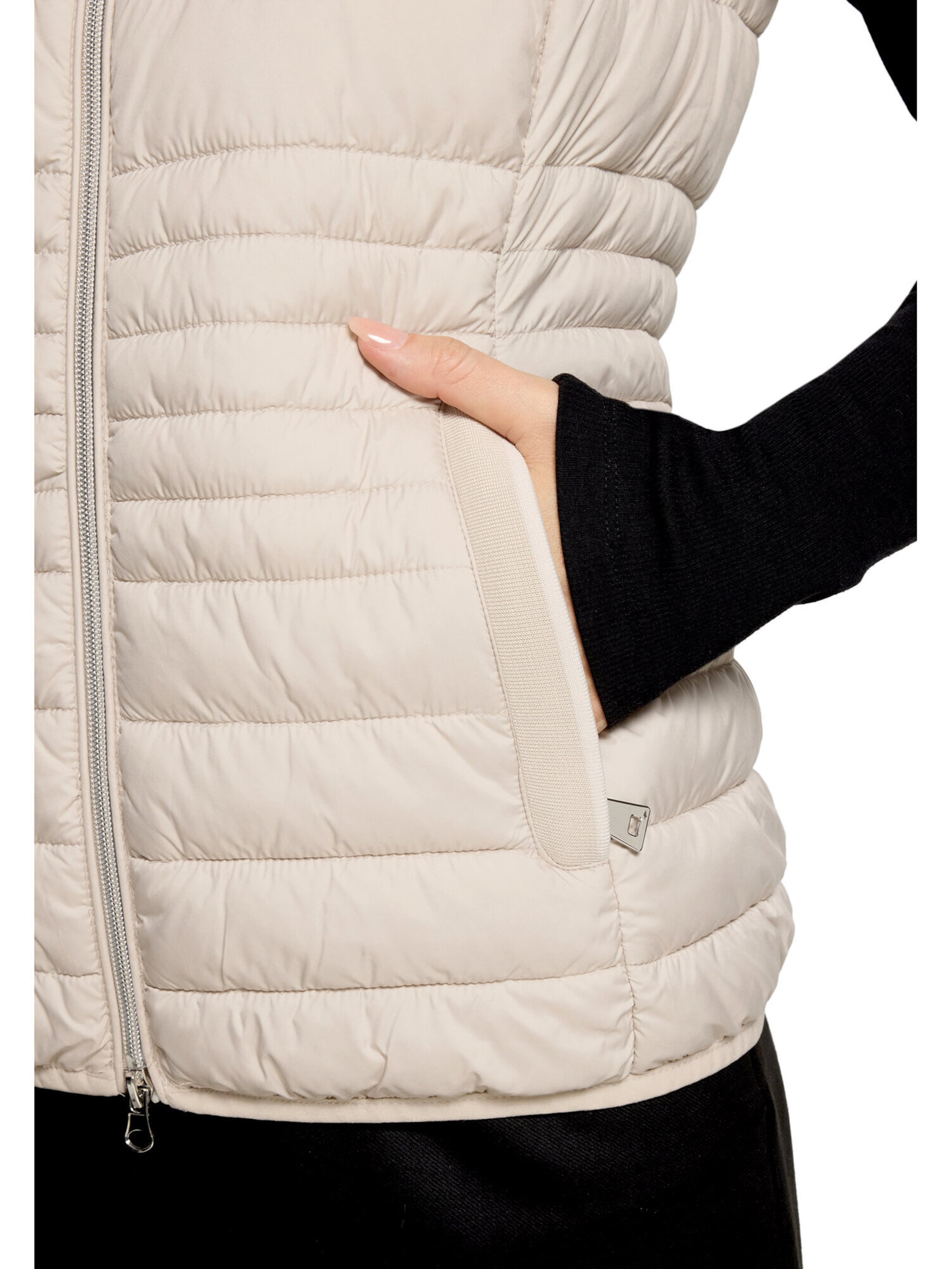 Gilet di Betty Barclay in beige