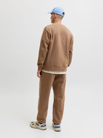 JACK & JONES Tapered Broek 'JPSTKane Soho' in Bruin