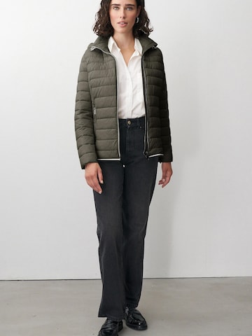 Barbara Lebek Between-Season Jacket in Green: front
