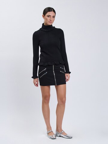 Influencer Pullover in Schwarz