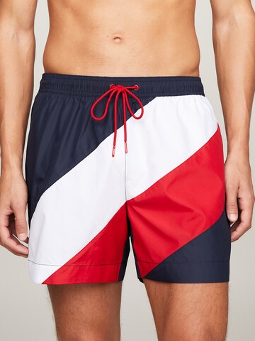 Shorts de bain TOMMY HILFIGER en bleu : devant