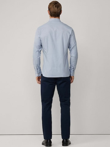 Coupe regular Chemise Hackett London en bleu
