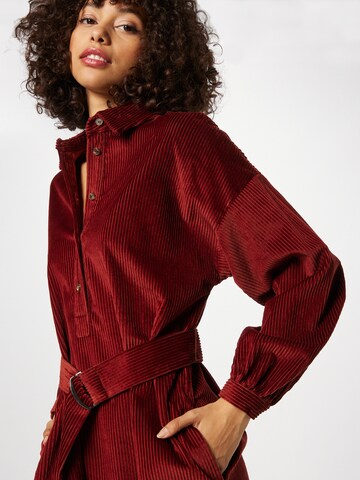 Weekend Max Mara - Vestido camisero 'GIBERNA' en rojo