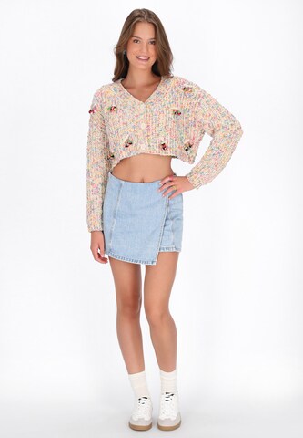 Giacchetta extra large 'Young Fashion' di MYMO in bianco