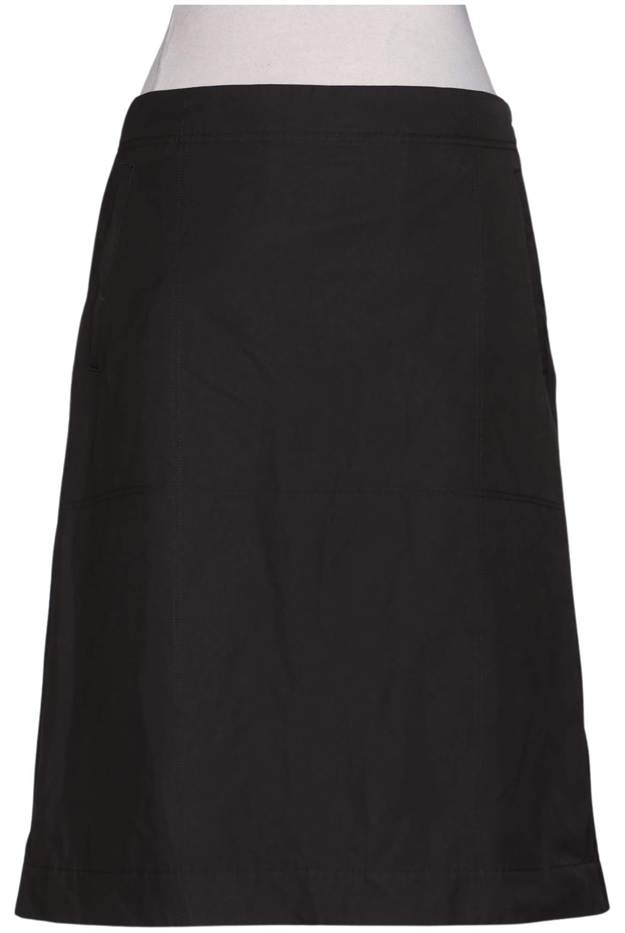 ISSEY MIYAKE Rock M in Schwarz: Vorderseite