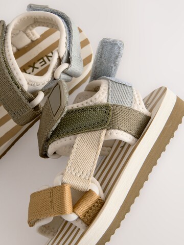 Next - Sapatos abertos em bege