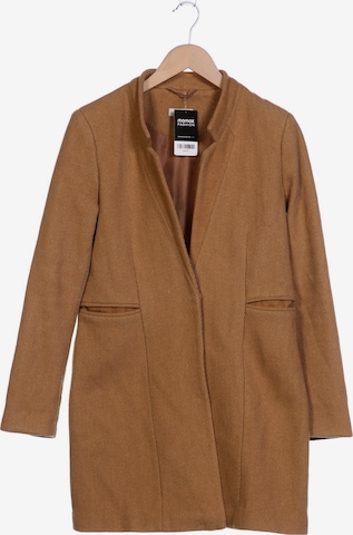 KIOMI Jacket & Coat in M in Beige: front