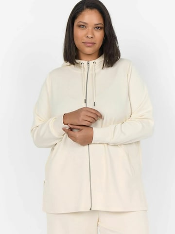 Wasabi Concept Sweatjacke 'Sabina' in Beige: Vorderseite