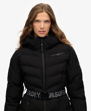 Superdry Tussenjas in Zwart