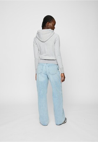 MT Men Sweatshirt in Grijs