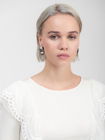 Influencer Sweter w kolorze biały