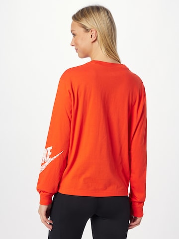 Nike Sportswear Sweatshirt in Red