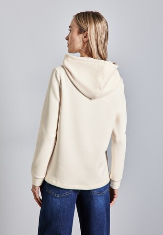 STREET ONE Sweatshirt in Beige