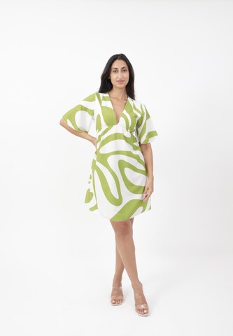 Robe Elara en vert : devant