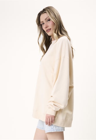 OH APRIL Sweatshirt 'Midsummer' in Beige