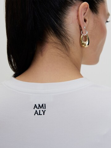 AMI ALY Футболка в Белый