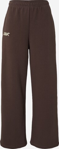 SHYX Loosefit Broek 'Edin' in Bruin: voorkant