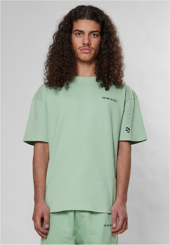 T-Shirt 9N1M SENSE en vert : devant