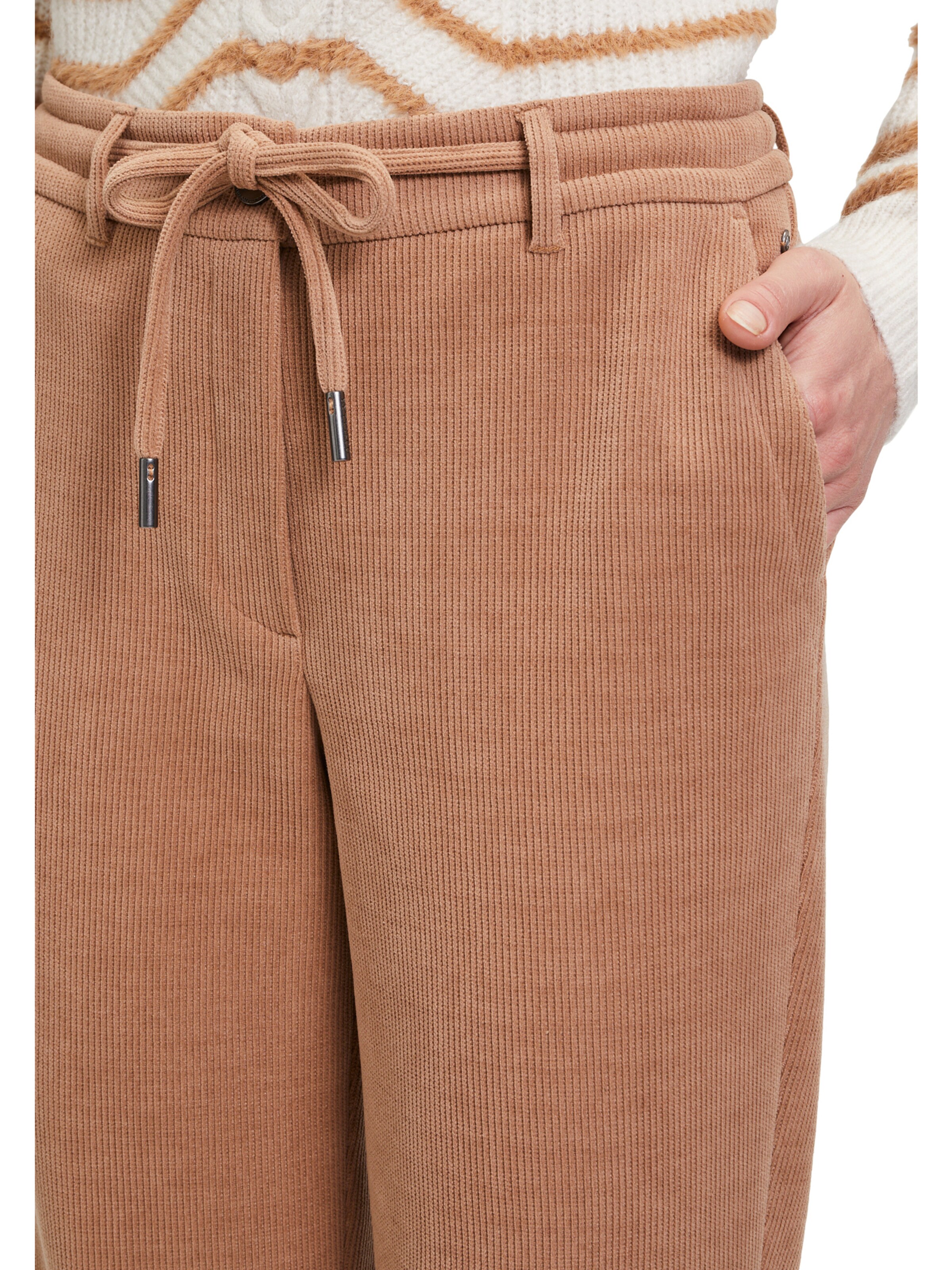 Loosefit Pantaloni di Betty & Co in marrone