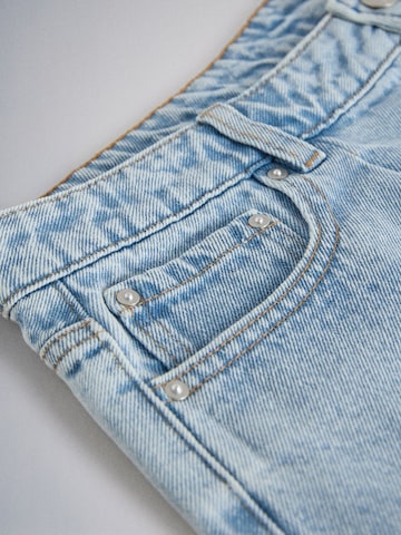 The Set Regular Shorts in Blau