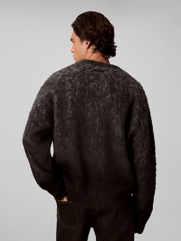Calvin Klein Jeans Pullover in Grau