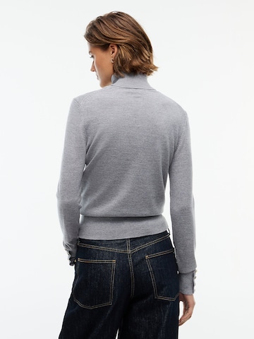 TOMMY HILFIGER Pullover in Grau