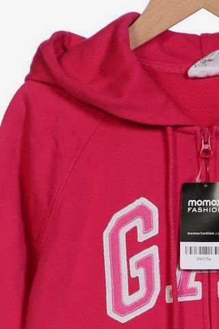 GAP Sweatshirt & Zip-Up Hoodie in S in Pink