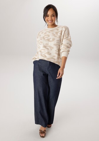 Aniston Pullover in Beige