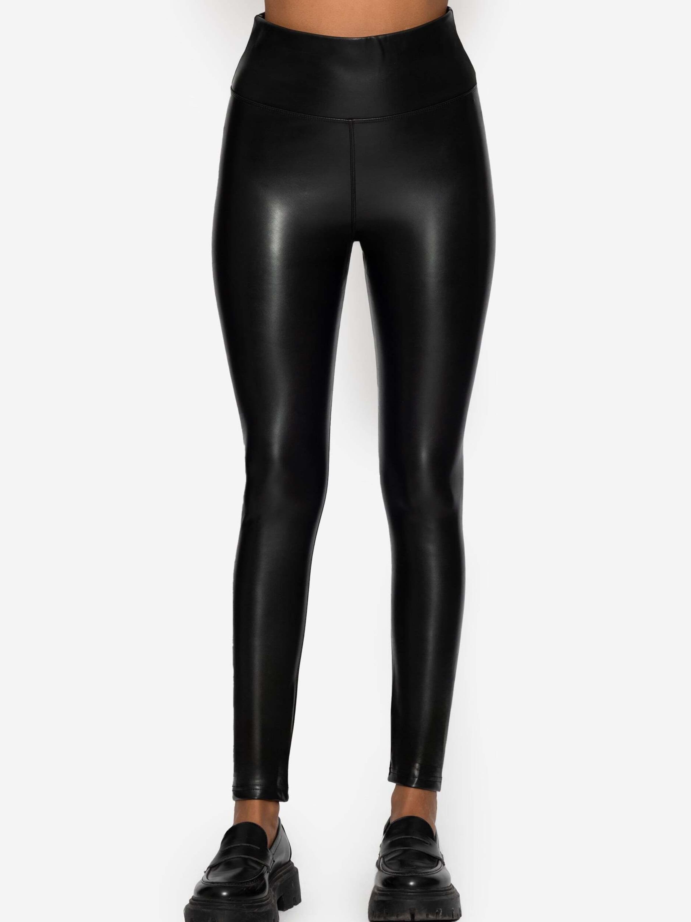 SASSYCLASSY Skinny Leggings‌‌‌‌ in Schwarz