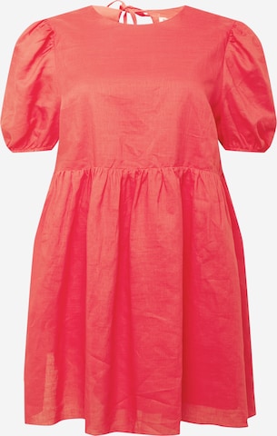 GLAMOROUS CURVE Šaty – červená: přední strana