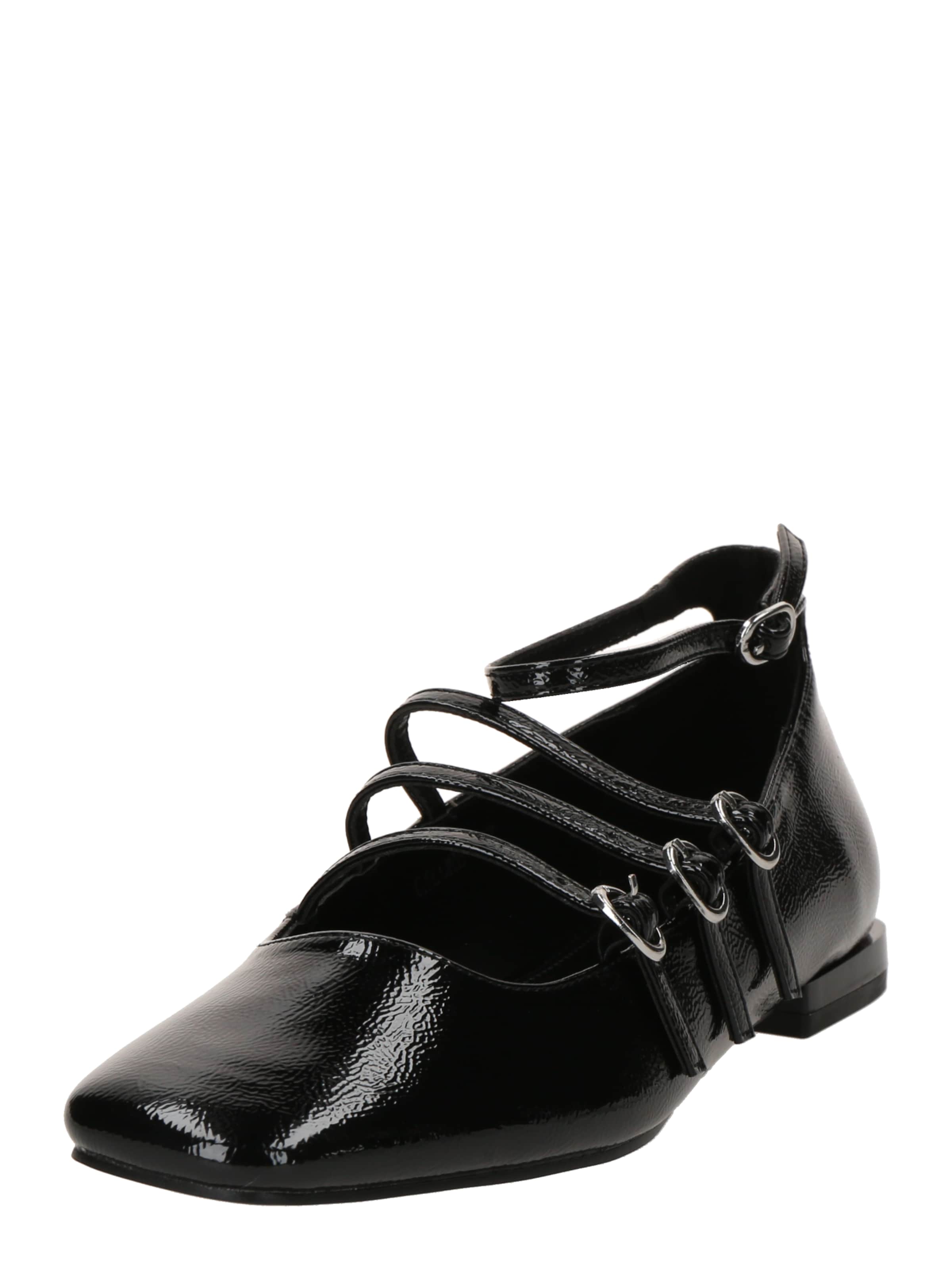 Raid Strap ballerina in Black: front
