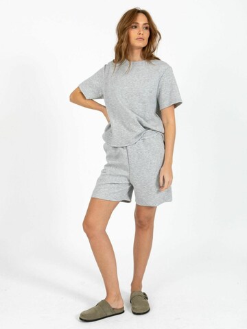 Coster Copenhagen - Camiseta ' BEA ' en gris