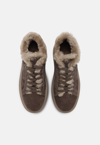 Sneaker low 'LILO' de la Kennel & Schmenger pe maro