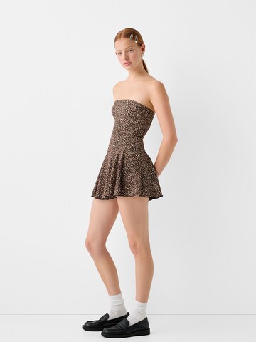 Bershka Letní šaty – béžová