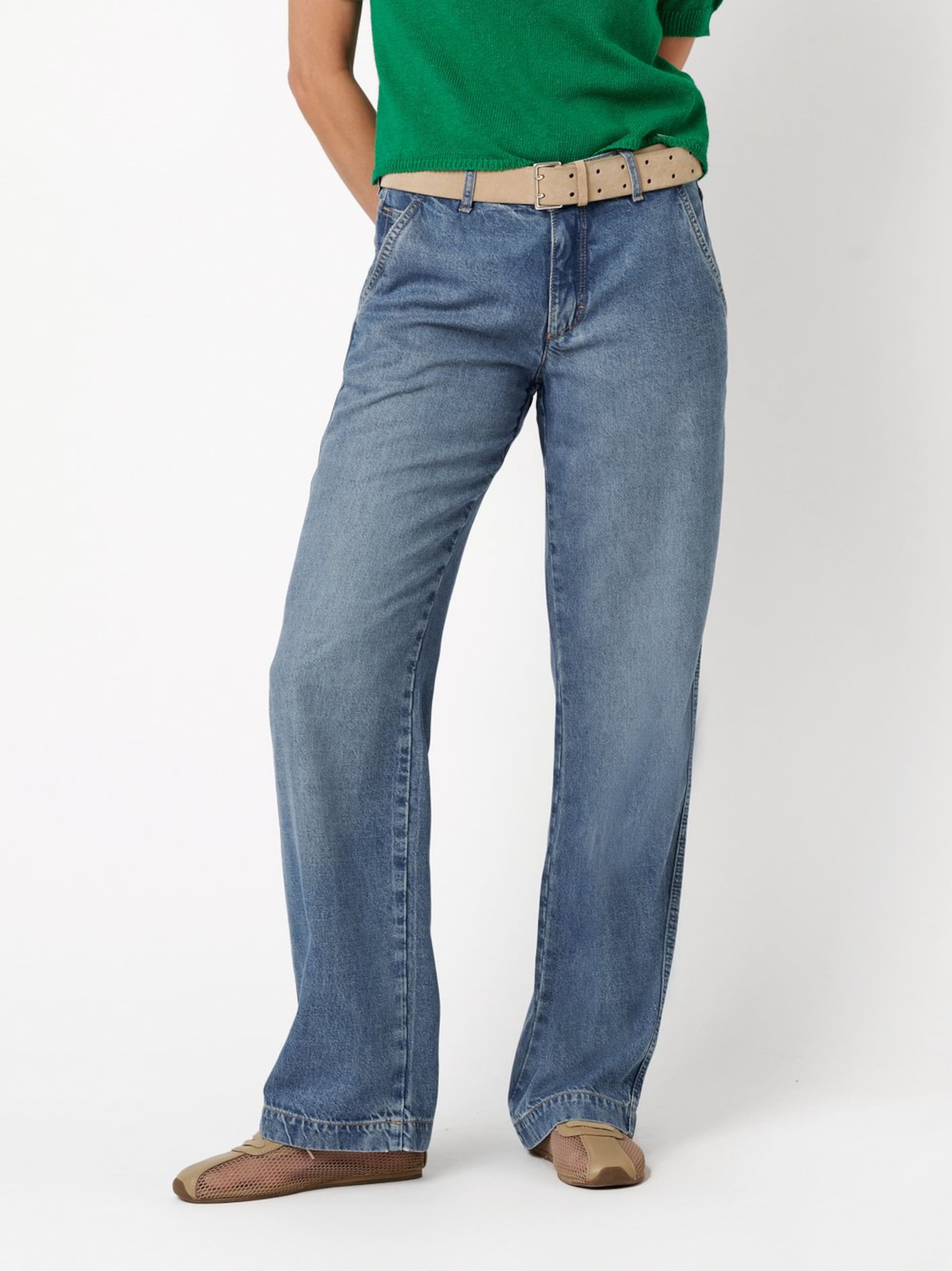 TONI Regular Jeans in Blau: Vorderseite