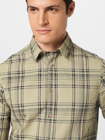 !Solid - Ajuste regular Camisa 'Alexx' en verde